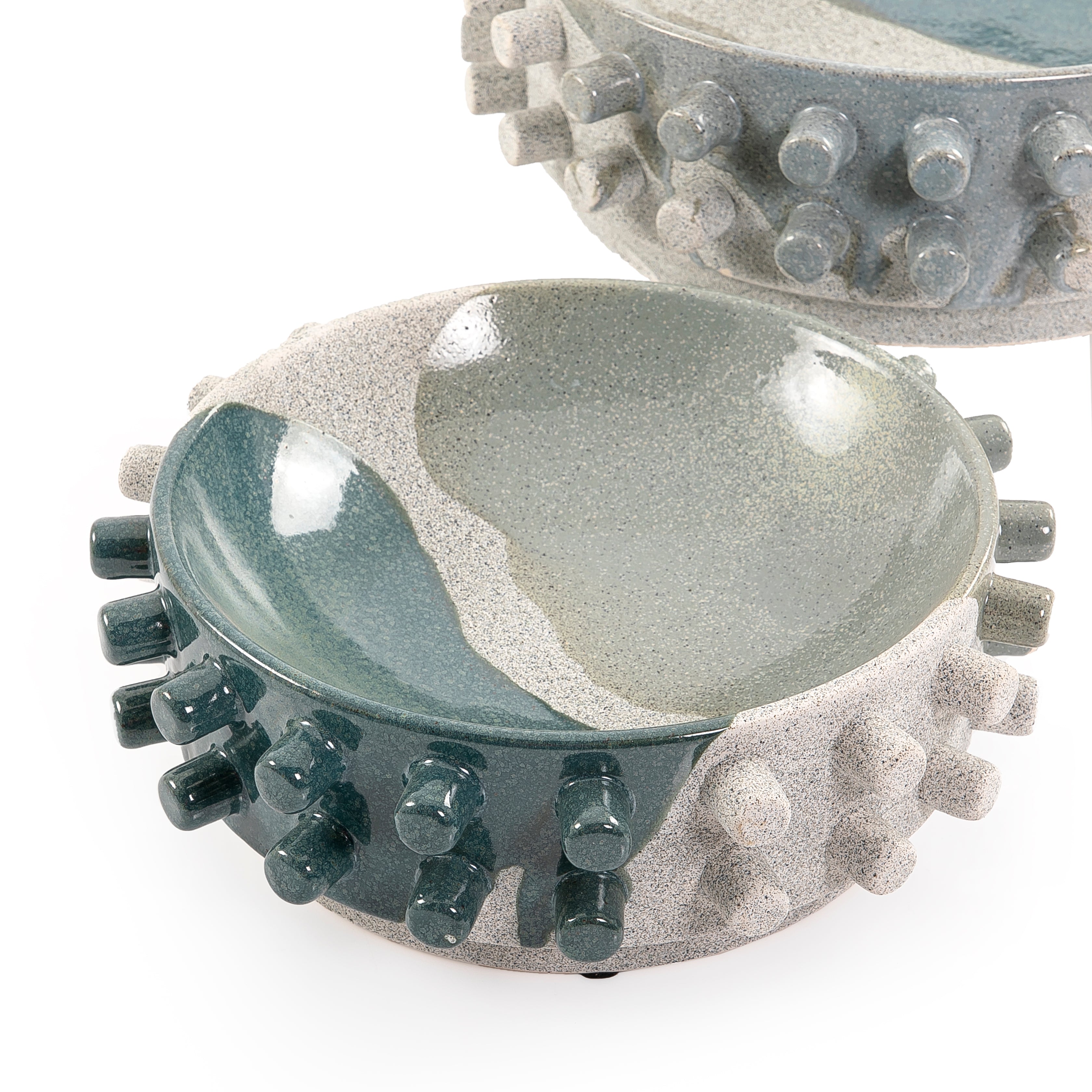 Ceramic plate