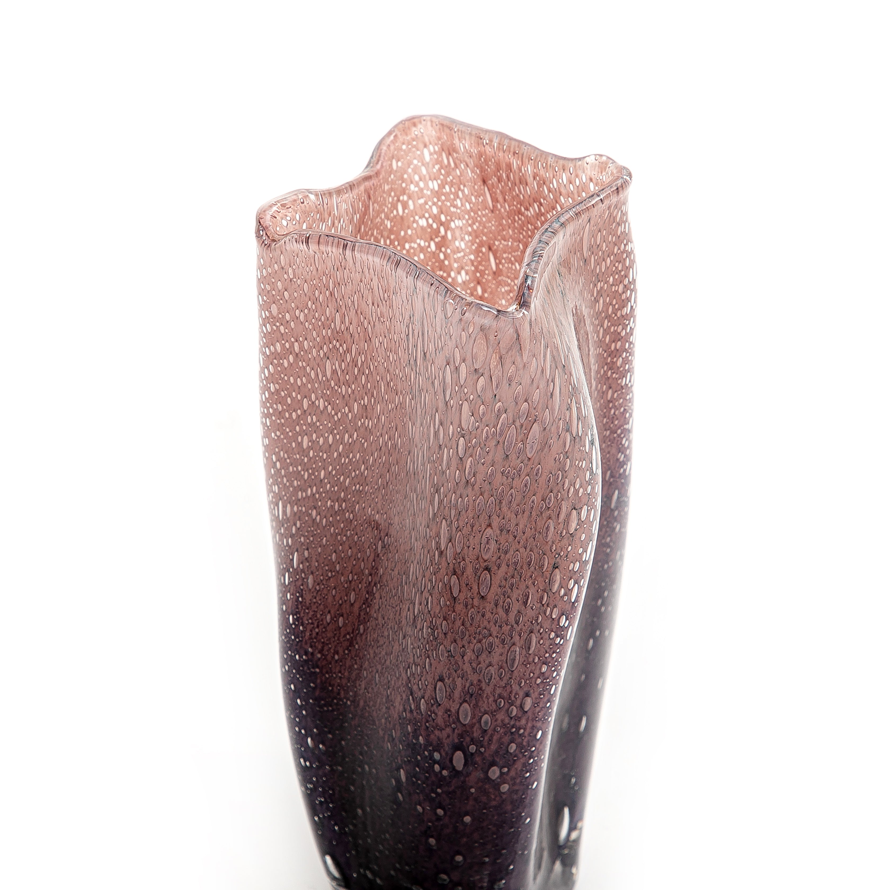 مزهرية زجاجية بتصميم غير منتظم وحواف متموجة - صغير