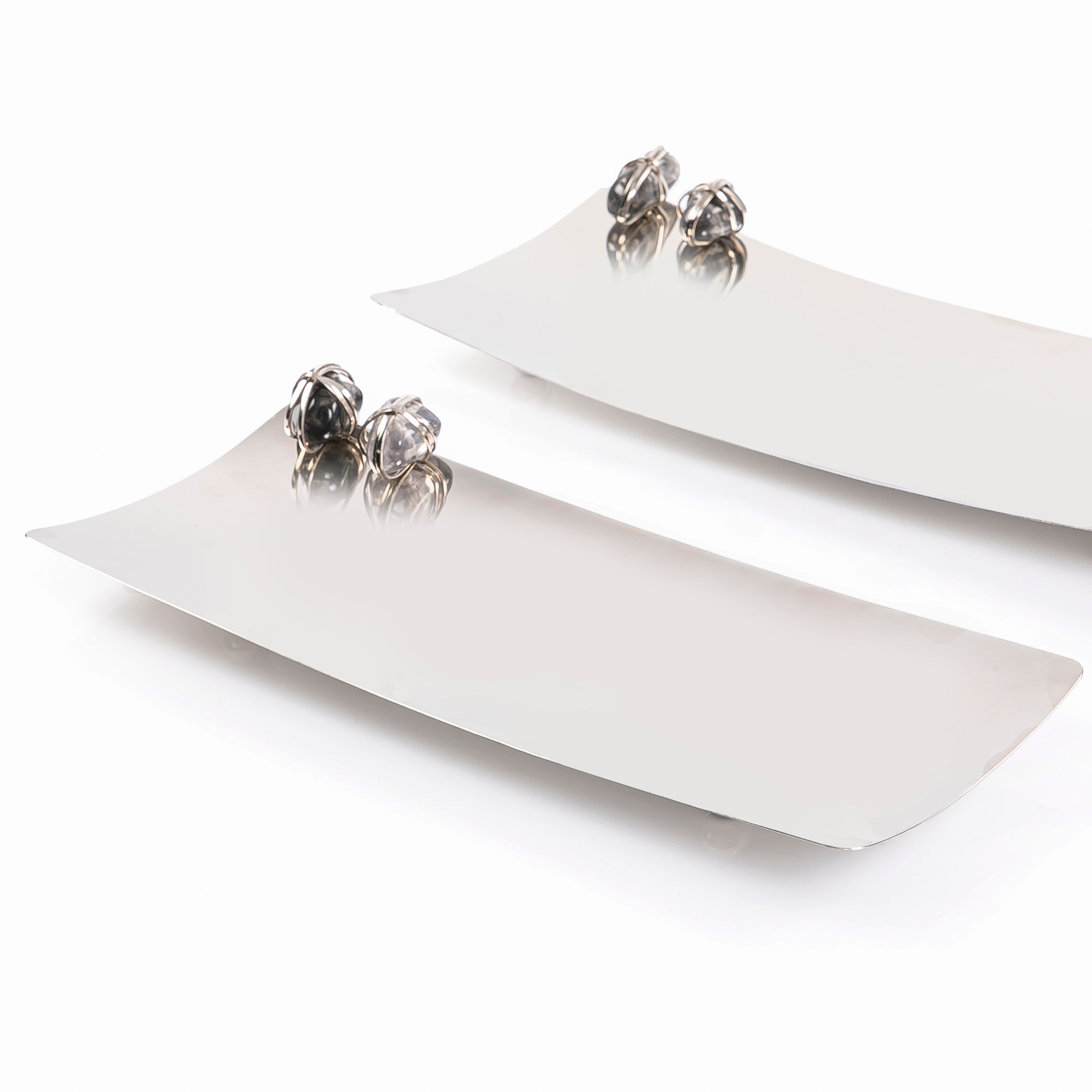 Set of 2 steel plates with stone