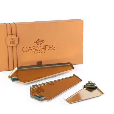 طقم مكون من 3 صواني معدنية مع بوكس هدايا - ذهبي & أخضر