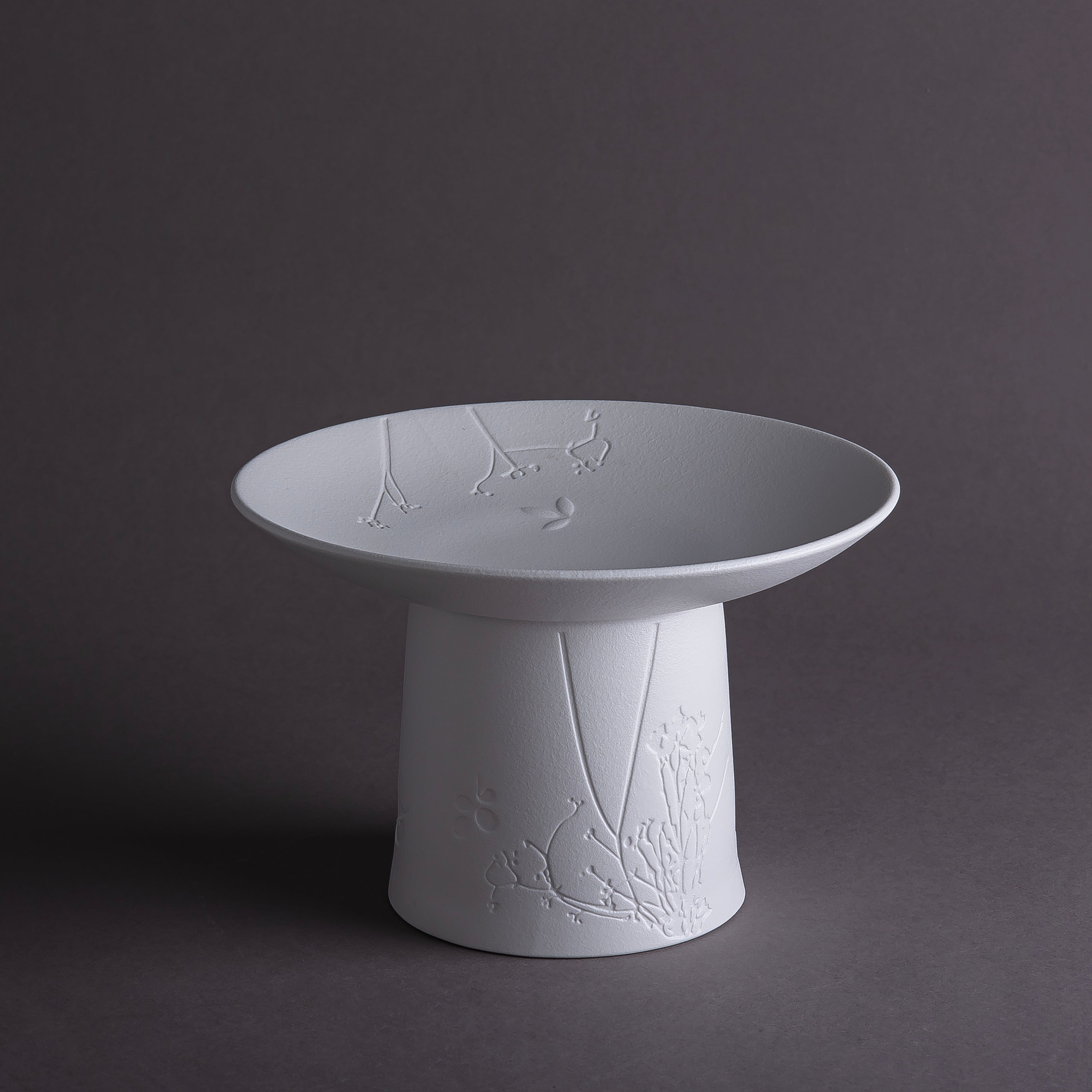 ستاند سيراميك - أبيض مطفي 