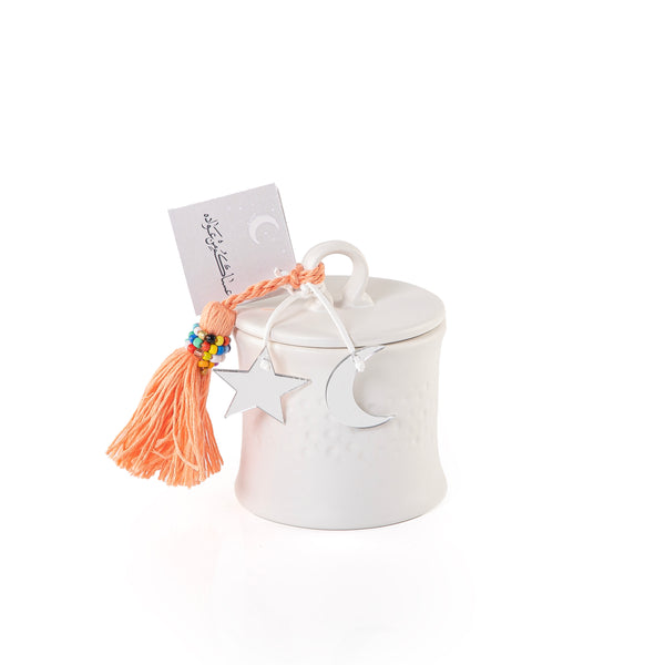 Round pottery Gargee'an with lid - white
