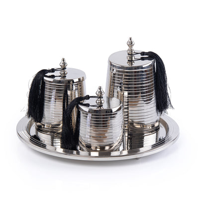 طقم معدن مغطي بالنيكل من 3 جارات وصينية