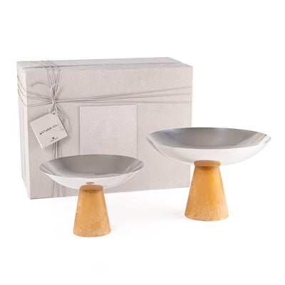 طقم 2 طبق تقديم دائري من الستانلس ستيل مع قاعدة من الريزن بتصميم مخروطي عريض وبوكس هدية