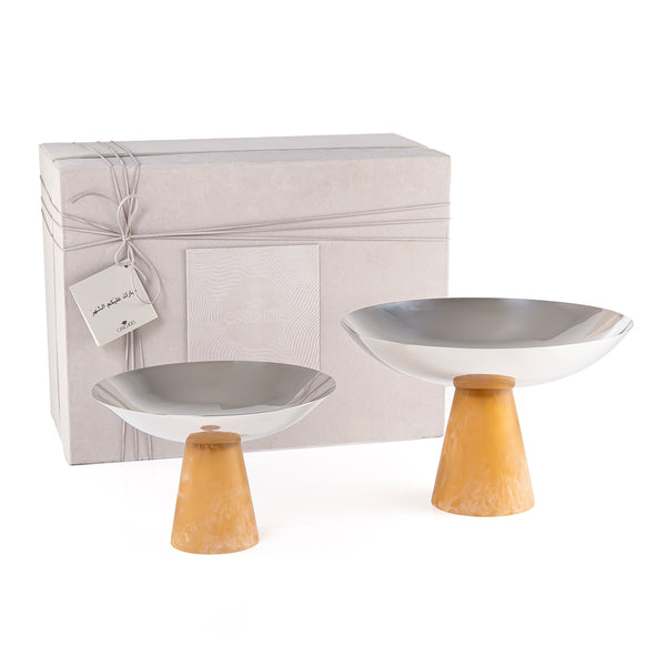 طقم 2 طبق تقديم دائري من الستانلس ستيل مع قاعدة من الريزن بتصميم مخروطي عريض وبوكس هدية