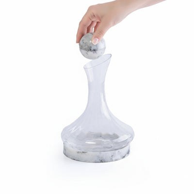 جار من الزجاج و الراتنج 1.8 لتر - أسود&أبيض