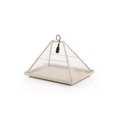 صينيه معدن بغطاء رتان