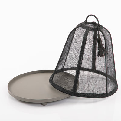 Linen cover with metal base