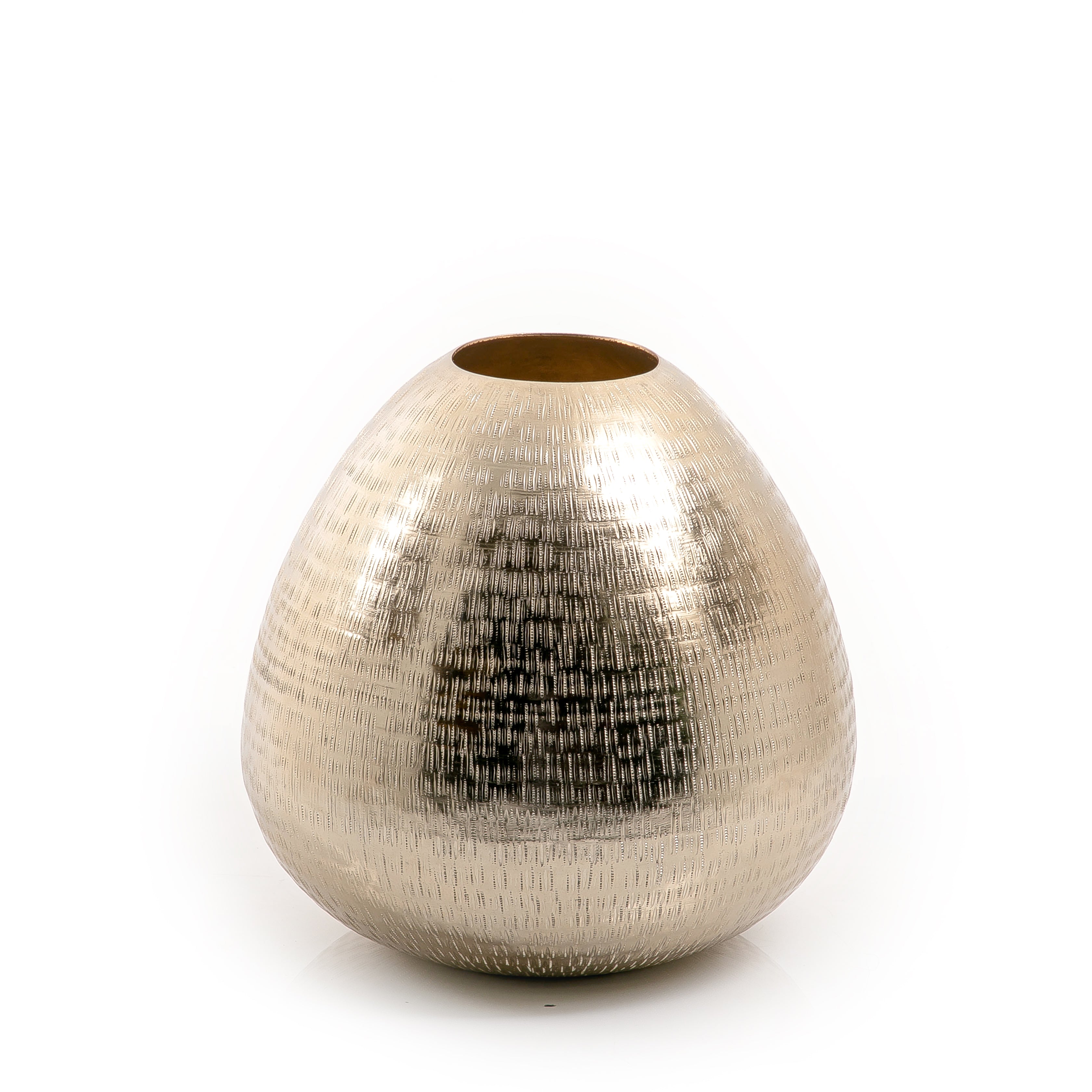 فازة معدنية باللون الذهبي 