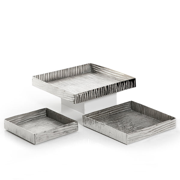 Set of 3 metal trays