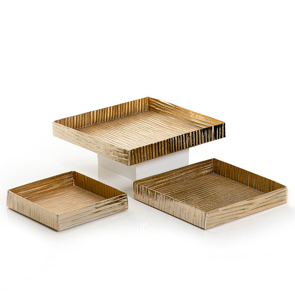 Set of 3 metal trays