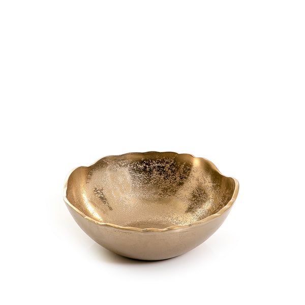 وعاء معدني باللون الذهبي