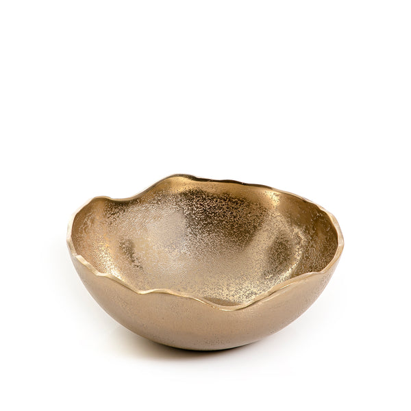 وعاء معدني باللون الذهبي