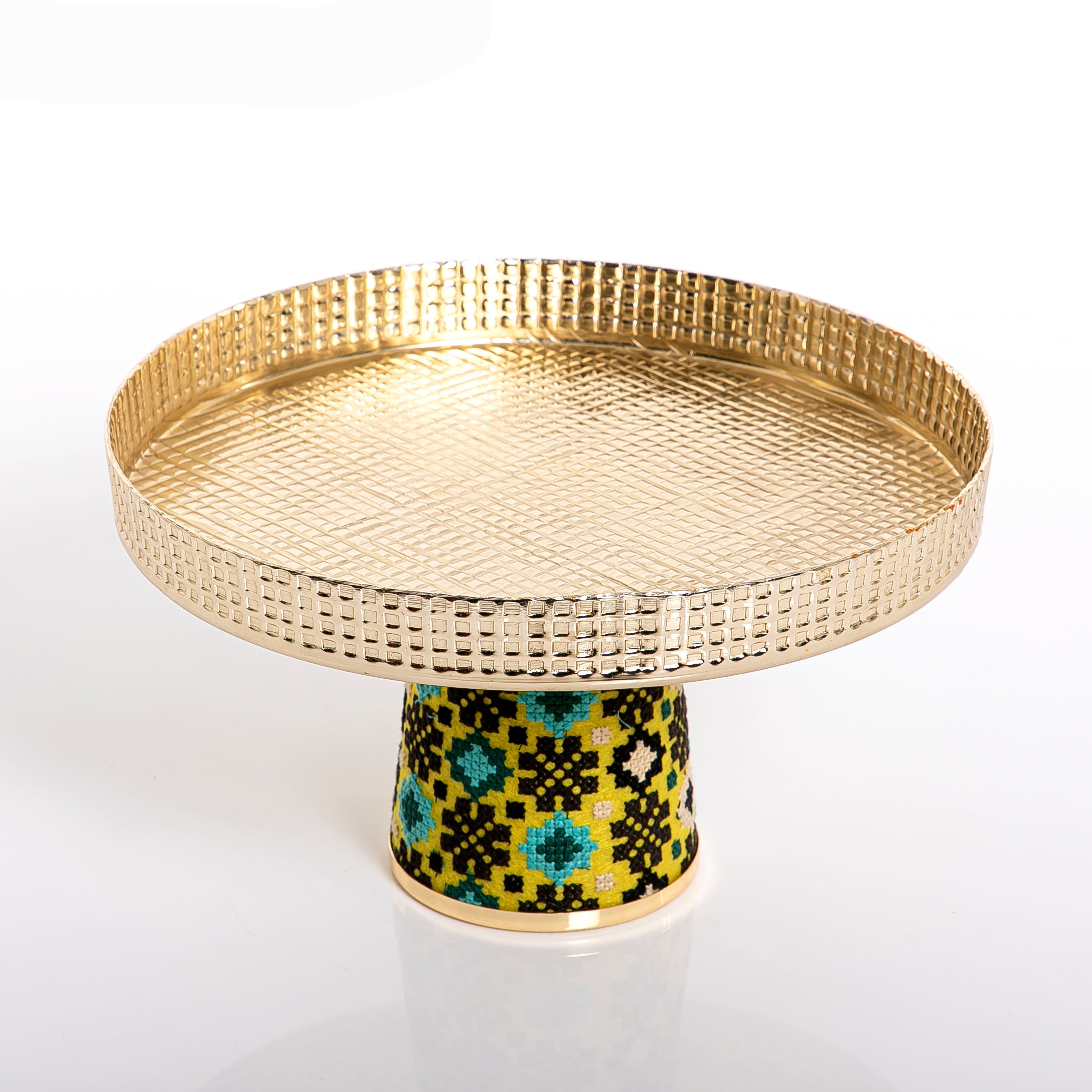 Circular metal stand