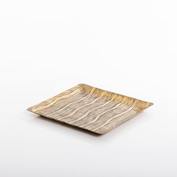 صينية معدن ذهبية مربعة 