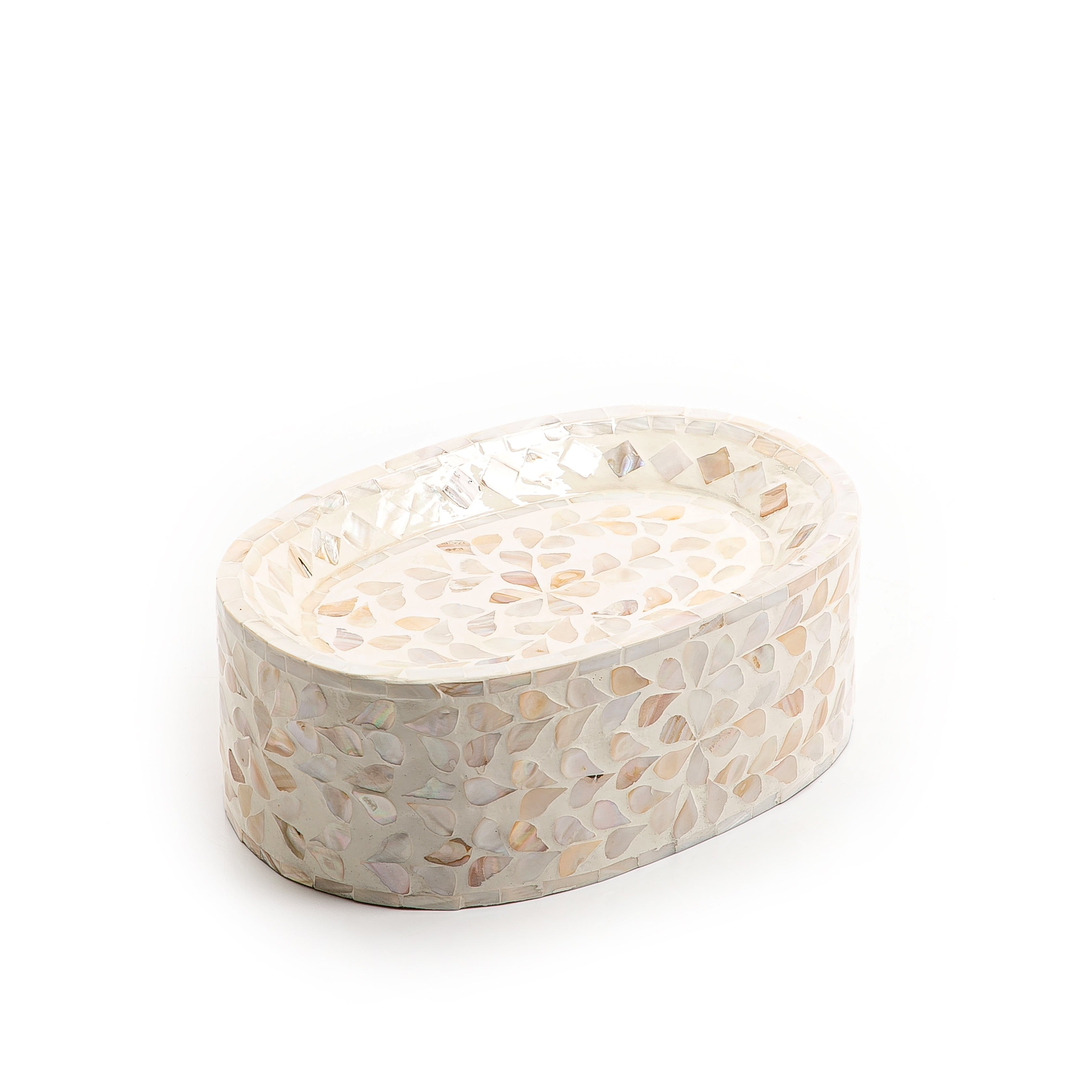 Beige Oval Vietnamese Mop Stand