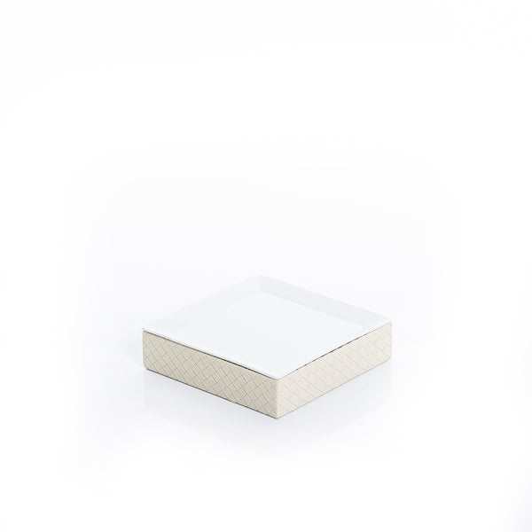 square ceramic plate with white leather base