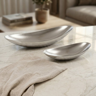 Set of 2 Oval Metal Plates - Silver