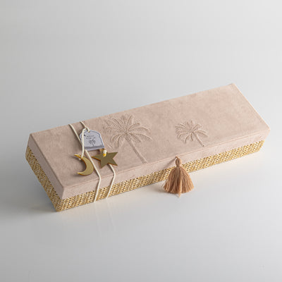 بوكس مجوهرات مستطيل كبير من الراتان مع غطاء – بيج