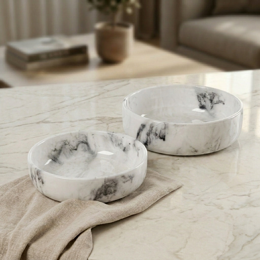 Set of 2 Resin Bowls with gift box -White & Black